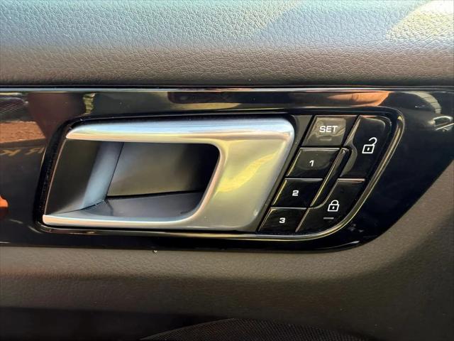 2020 Porsche Cayenne S