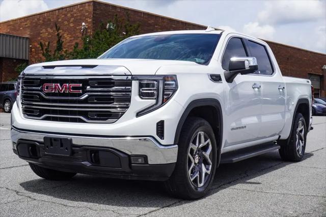 2022 GMC Sierra 1500 4WD Crew Cab Short Box SLT