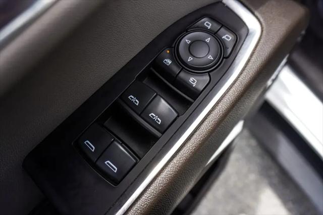 2022 GMC Sierra 1500 4WD Crew Cab Short Box SLT