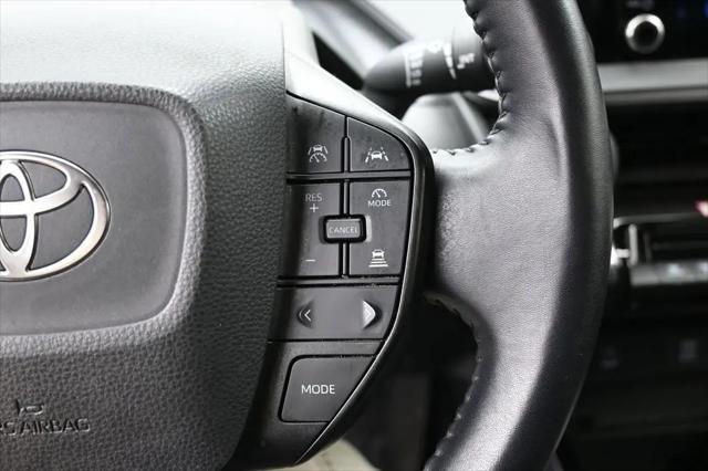 2023 Toyota Prius LE