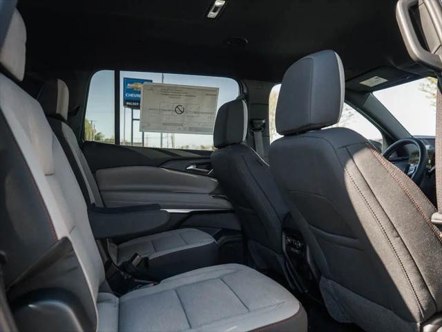 2026 Chevrolet Traverse AWD LT