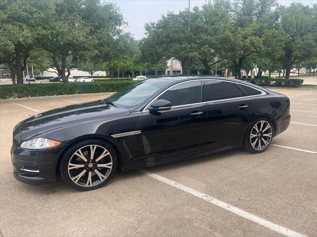 2015 Jaguar XJ Standard