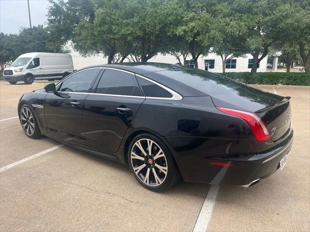 2015 Jaguar XJ Standard