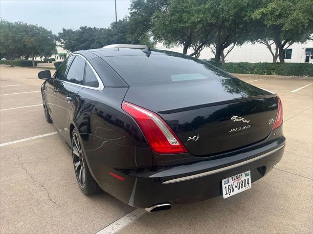 2015 Jaguar XJ Standard