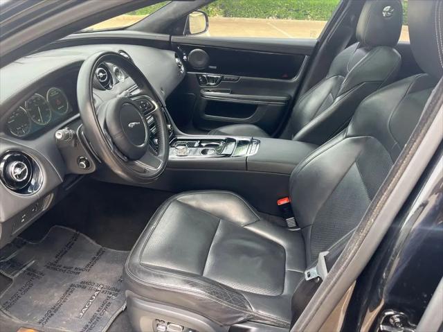 2015 Jaguar XJ Standard