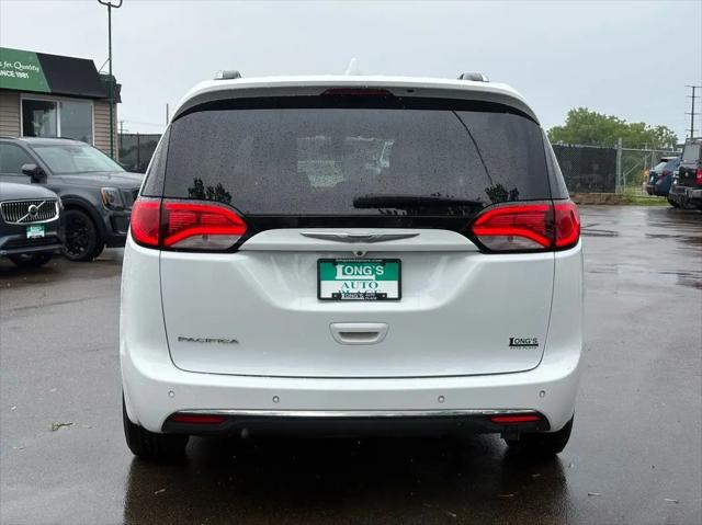 2019 Chrysler Pacifica Touring L