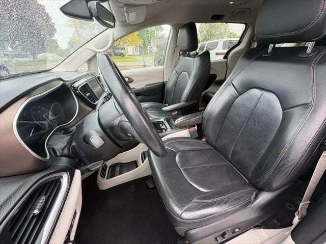 2019 Chrysler Pacifica Touring L