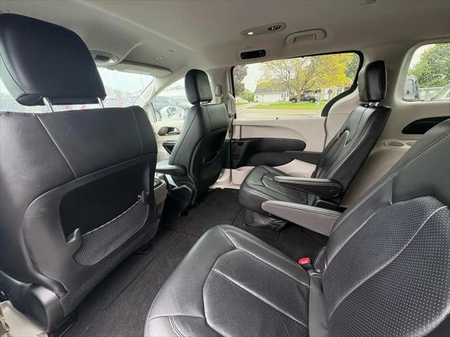 2019 Chrysler Pacifica Touring L