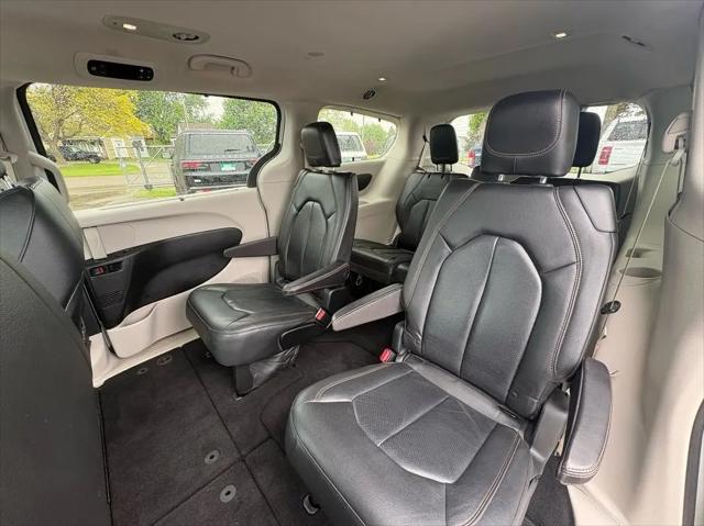 2019 Chrysler Pacifica Touring L