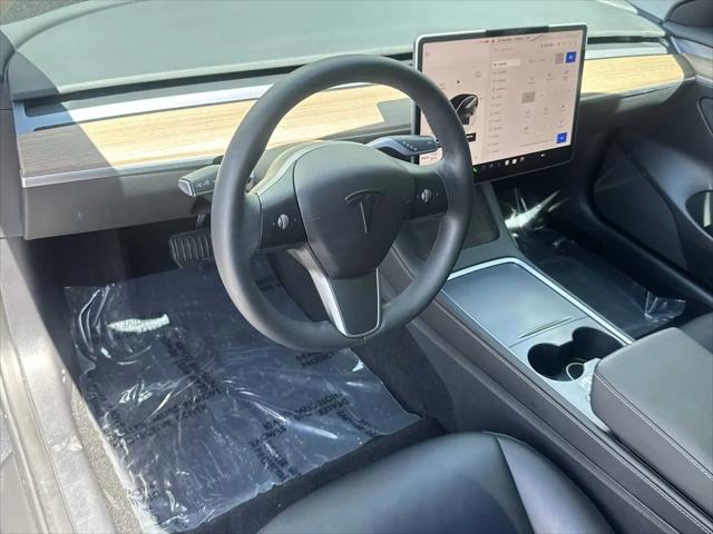 2022 Tesla Model 3 Rear-Wheel Drive