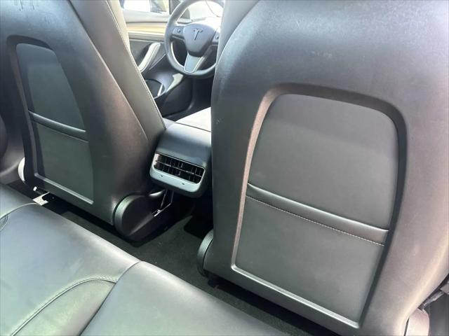 2022 Tesla Model 3 Rear-Wheel Drive