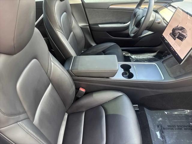 2022 Tesla Model 3 Rear-Wheel Drive