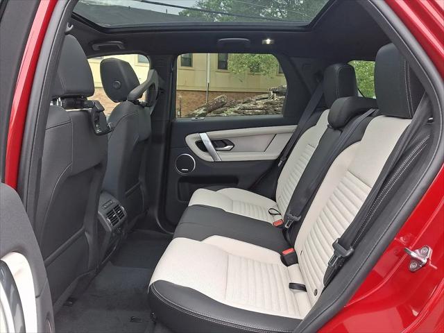 2026 Land Rover Discovery Sport Landmark