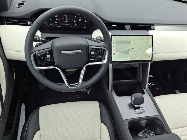 2026 Land Rover Discovery Sport Landmark