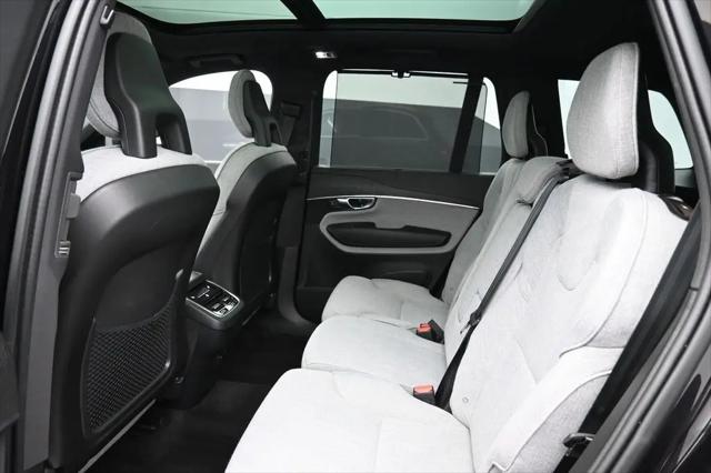 2021 Volvo XC90 T6 Inscription 7 Passenger