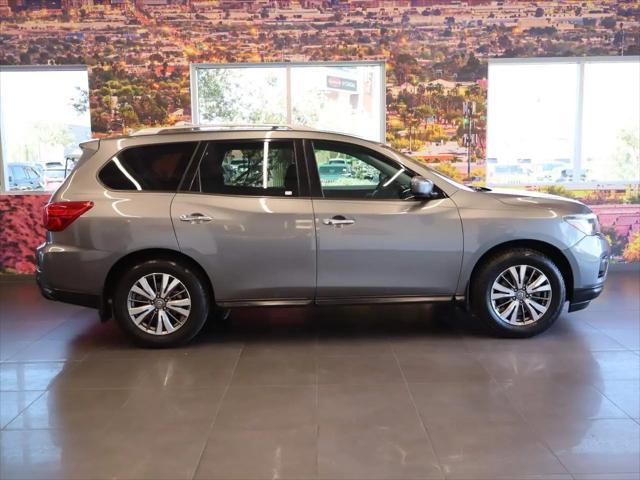 2020 Nissan Pathfinder S 2WD