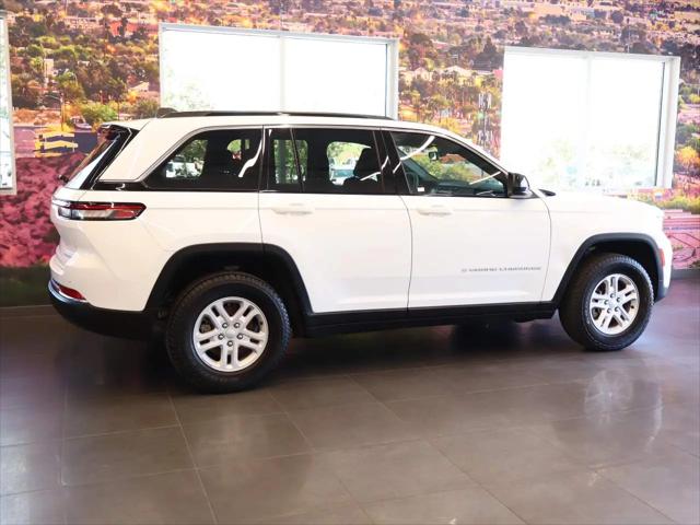 2024 Jeep Grand Cherokee Laredo 4x4