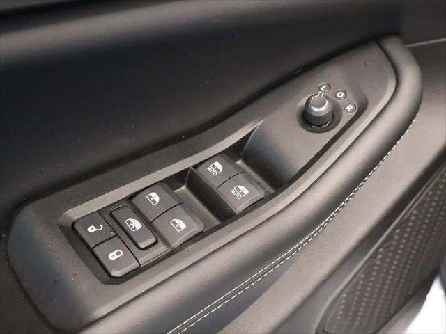 2024 Jeep Grand Cherokee Laredo 4x4