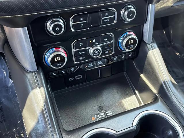 2024 GMC Yukon 4WD SLT