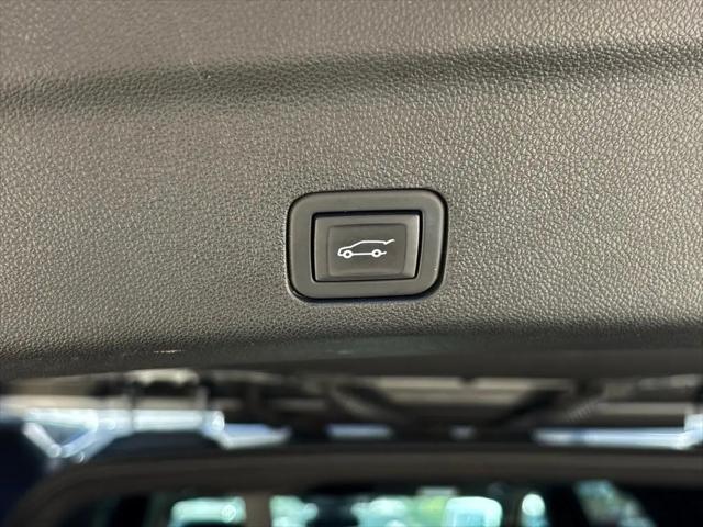 2024 GMC Yukon 4WD SLT