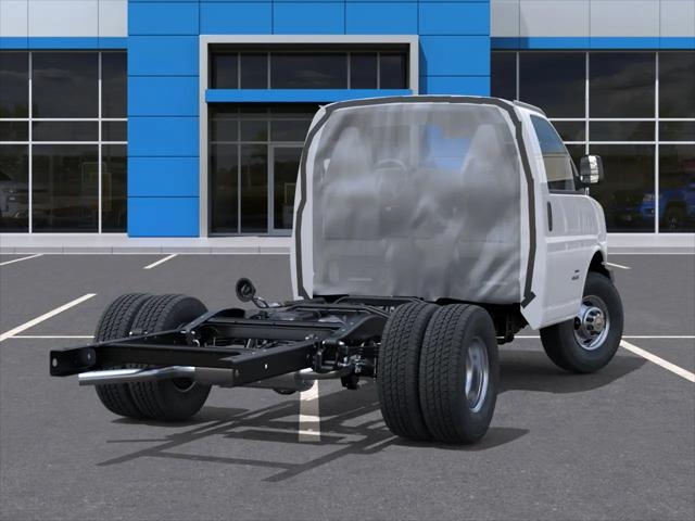 2026 Chevrolet Express Cutaway Work Van