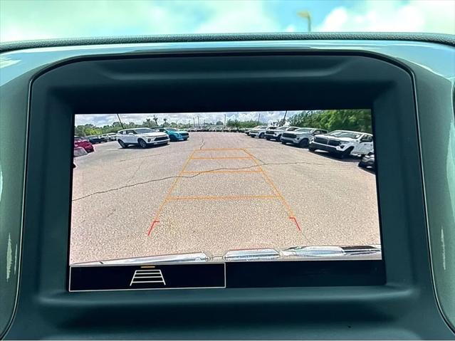 2023 GMC Sierra 1500 4WD Crew Cab Short Box Pro