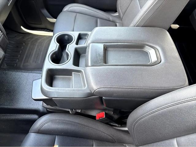 2023 GMC Sierra 1500 4WD Crew Cab Short Box Pro