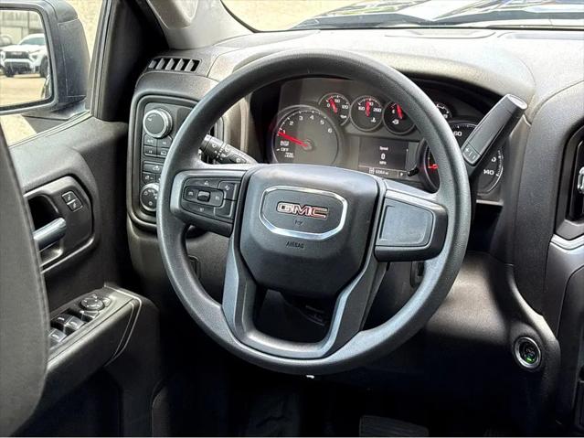 2023 GMC Sierra 1500 4WD Crew Cab Short Box Pro