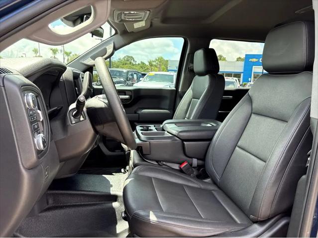 2023 GMC Sierra 1500 4WD Crew Cab Short Box Pro