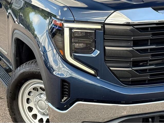 2023 GMC Sierra 1500 4WD Crew Cab Short Box Pro