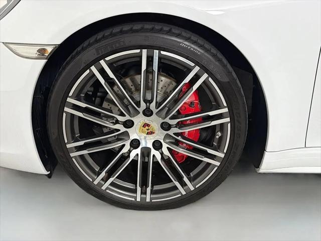 2016 Porsche 911 Carrera 4S