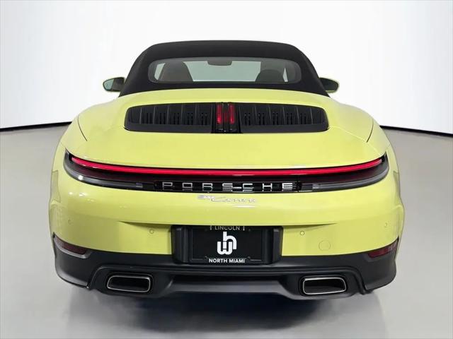 2025 Porsche 911 Carrera Cabriolet