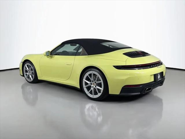 2025 Porsche 911 Carrera Cabriolet
