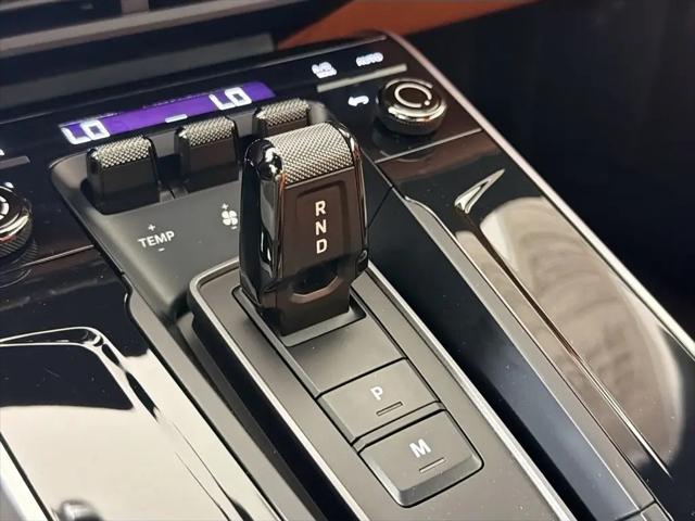2025 Porsche 911 Carrera Cabriolet