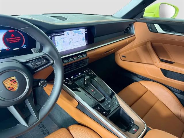 2025 Porsche 911 Carrera Cabriolet
