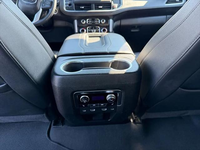 2024 GMC Yukon 4WD SLT