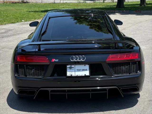 2017 Audi R8 5.2 V10 plus