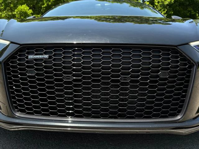 2017 Audi R8 5.2 V10 plus