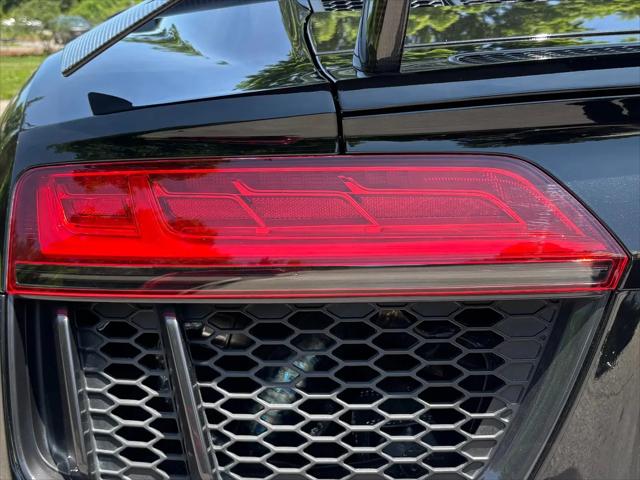 2017 Audi R8 5.2 V10 plus