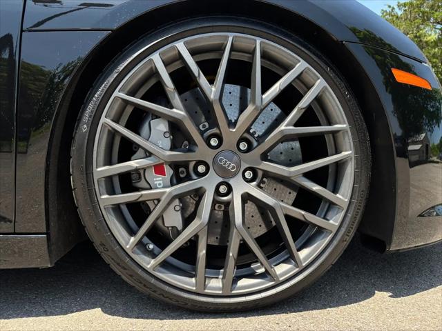 2017 Audi R8 5.2 V10 plus