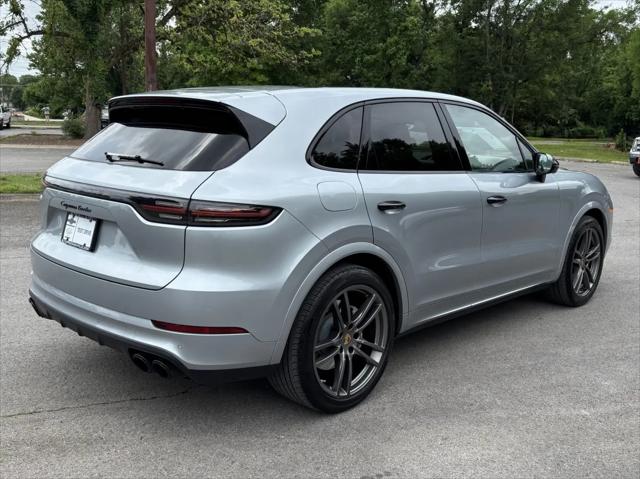 2023 Porsche Cayenne Turbo