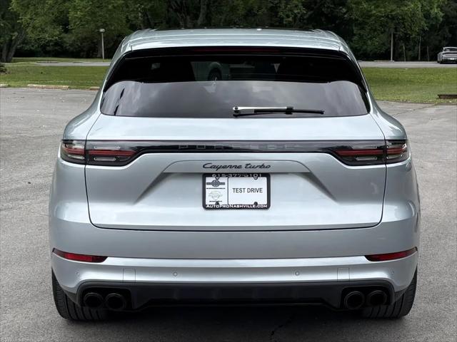 2023 Porsche Cayenne Turbo