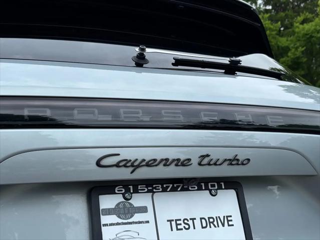 2023 Porsche Cayenne Turbo