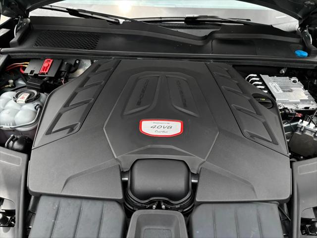 2023 Porsche Cayenne Turbo