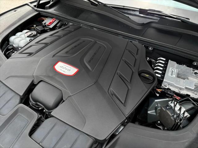 2023 Porsche Cayenne Turbo