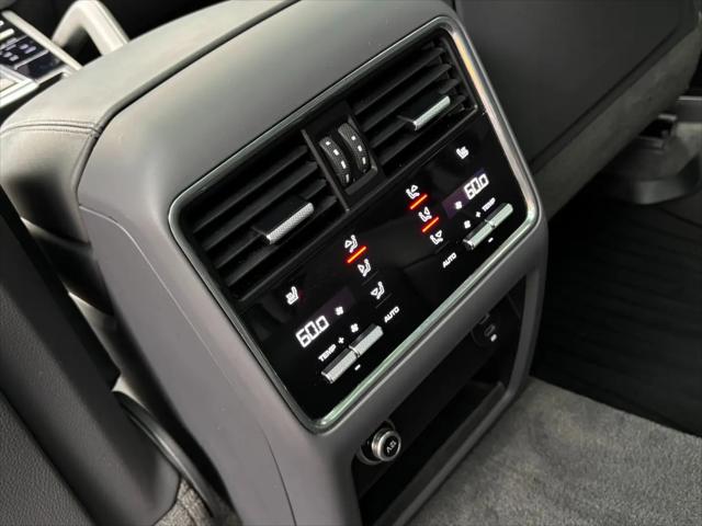 2023 Porsche Cayenne Turbo