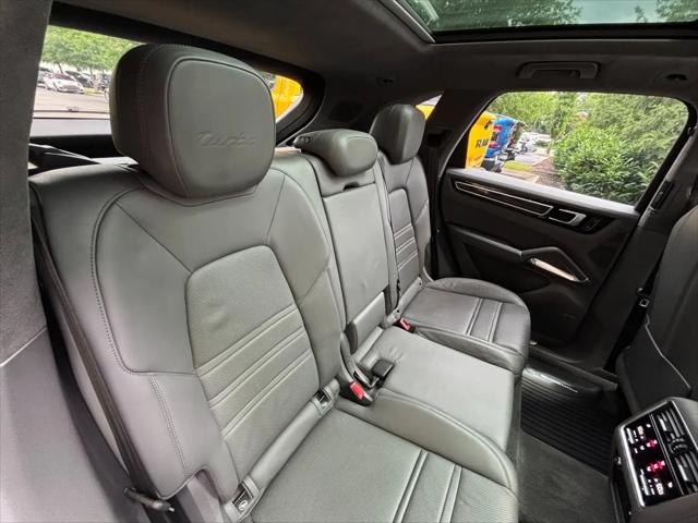 2023 Porsche Cayenne Turbo
