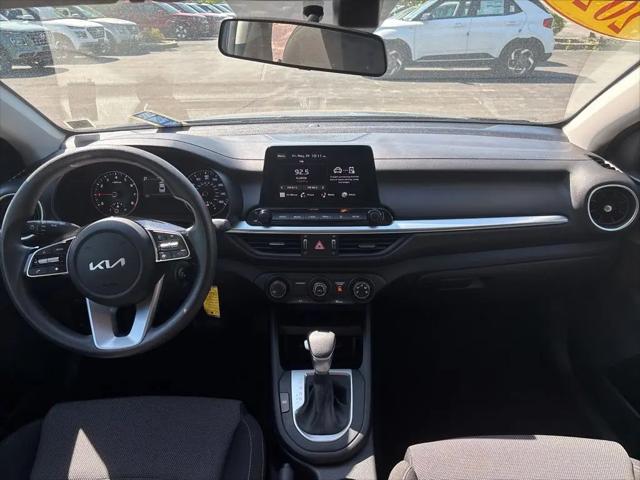 2023 Kia Forte LXS