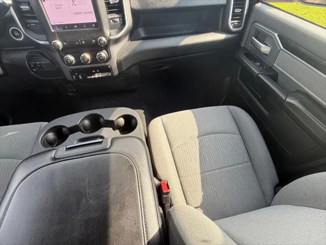 2022 Ram 3500 Big Horn Mega Cab 4x4 64 Box