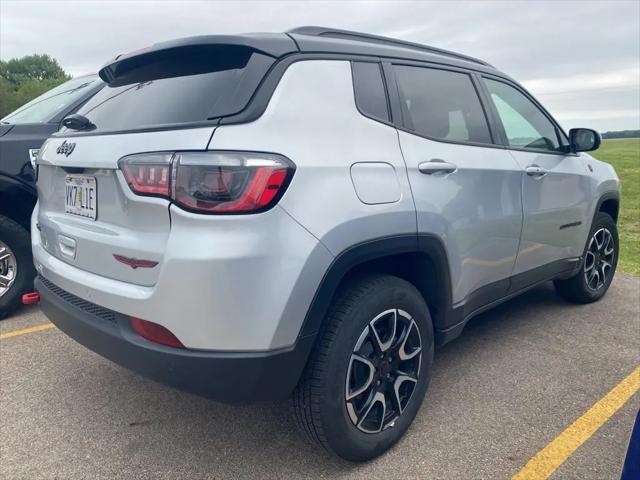 2025 Jeep Compass Trailhawk 4x4